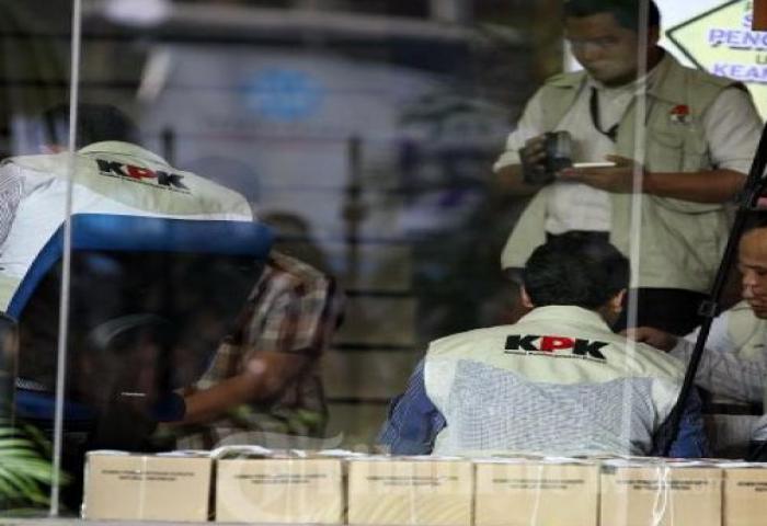 Kantor Gubernur Papua Digeledah KPK Dan Bareskrim
